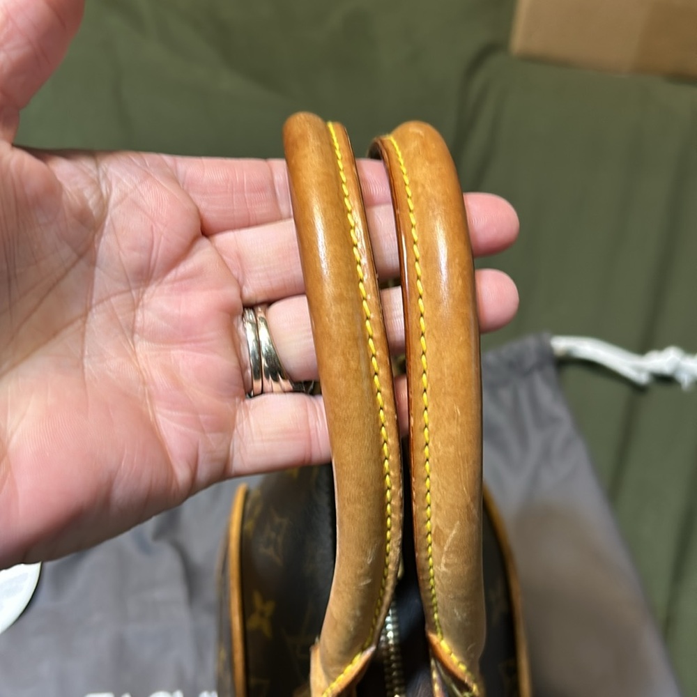 LV monogram Ellipse PM - Picture 5 of 17